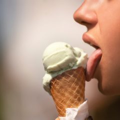 woman-licking_icecream