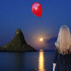 Letting_Go_-_Creative_Commons_by_gnuckx